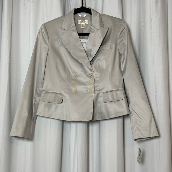 Talbots Jackets & Blazers - Talbots Cropped Silk Blend Blazer Petite 6 NWT Gray